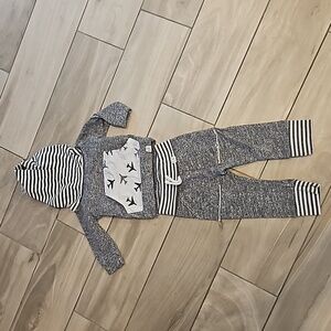 Lulu and Roo Airplane Matching set